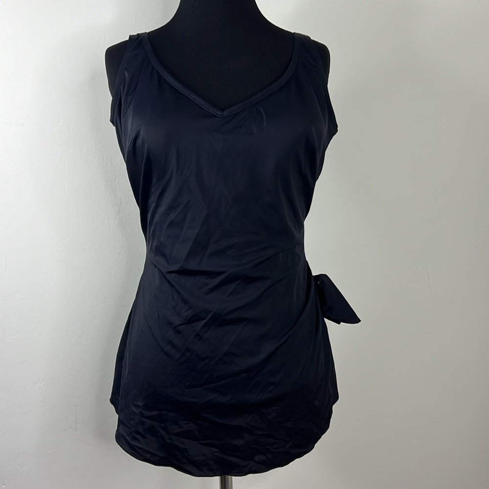 ROXANNE Plus Size Black Swimsuit 38DD